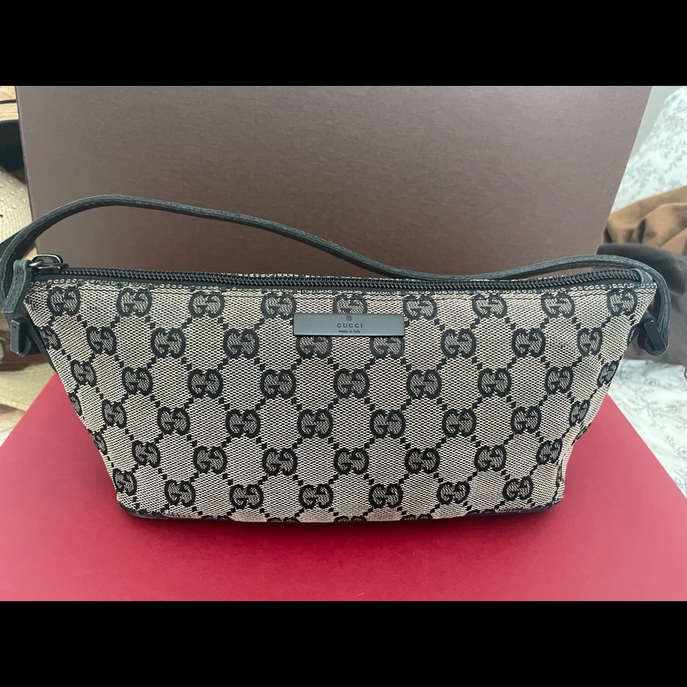 Vintage Gucci purse / handbag
